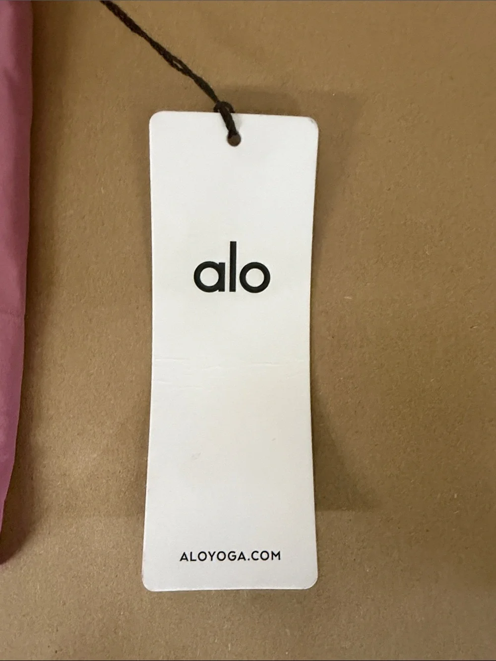 Alo Yoga V-Cute Running Short | Limited: Pink Wild Rose